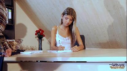 Gangbang old school con squisita bionda giovane