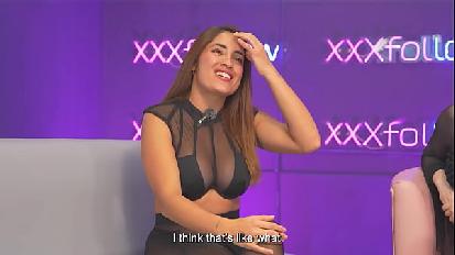 Non è stata una normale intervista la prosperosa paula rojas è finita per farsi scopare duramente