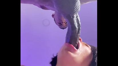 La bruna dice addio al fratellastro nel migliore dei modi -coppia amatoriale- nysdel