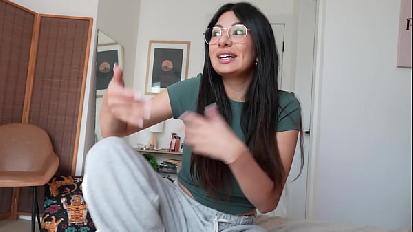 Ho scopato accidentalmente la mia sorellastra al funerale di mio nonno