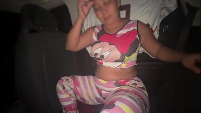 Se voglio che il mio nipote mi prenda devo succhiare ed estrarre lo sperma da lui