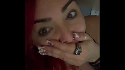 Sorprendo il mio capo a masturbarsi e la scopo