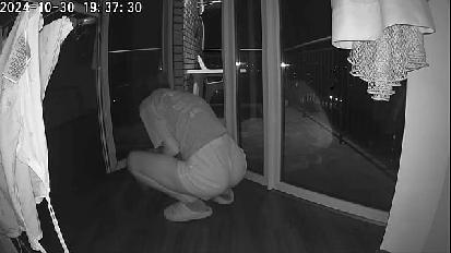 La neo moglie si scopa il fratello del marito vero tradimento