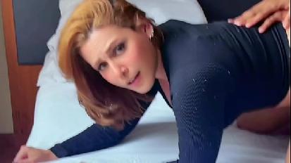 Ho chiamato per riparare l aria condizionata e ha finito per mangiarmi la figa